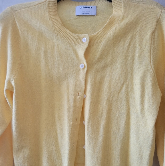 Yellow cardigan from old navy - Picture 2 of 3